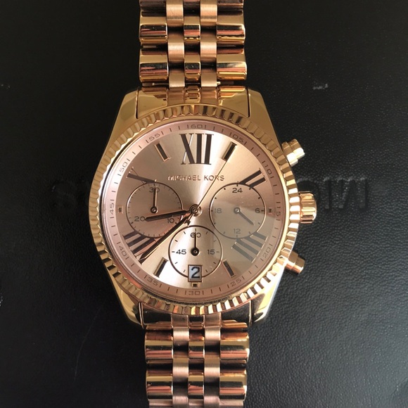 Michael Kors Accessories - Michael Kors Lexington watch in rose gold